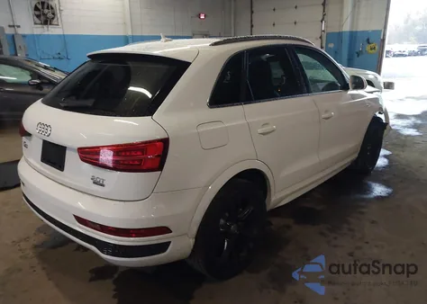 2016 Audi Q3 2.0T Premium Plus z USA, uszkodzony, nr VIN WA1GFCFS6GR008367